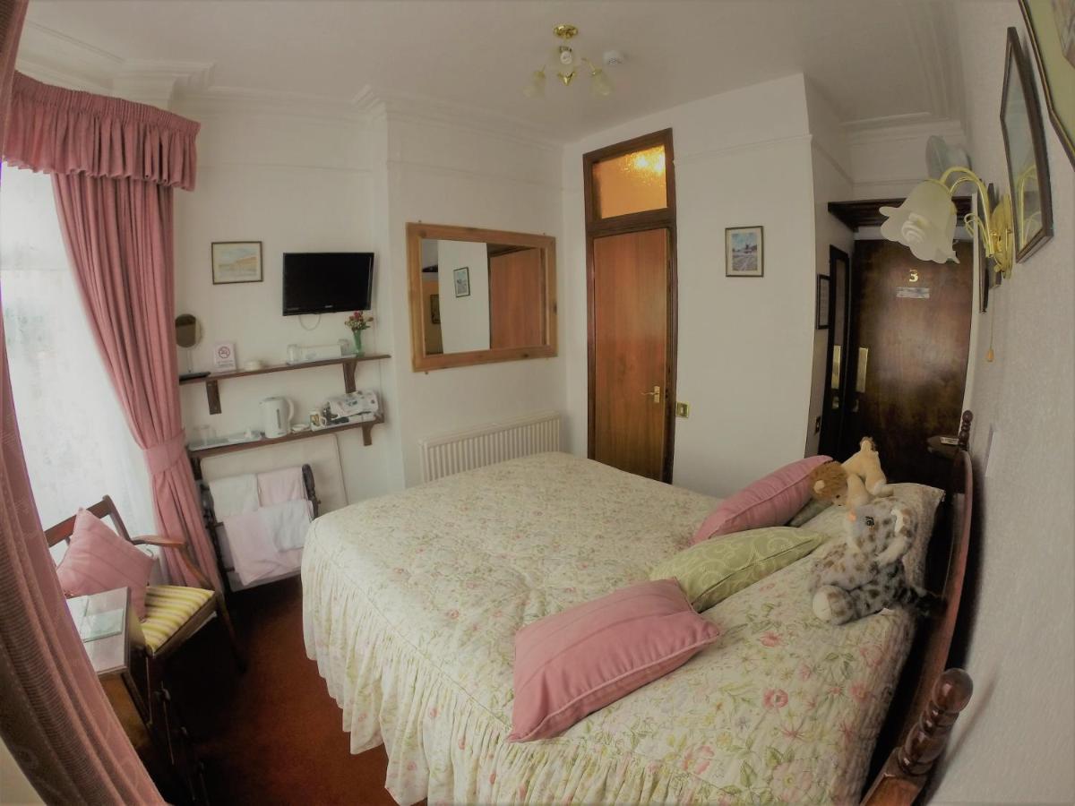 Rosamaly Guesthouse Хънстантън Екстериор снимка