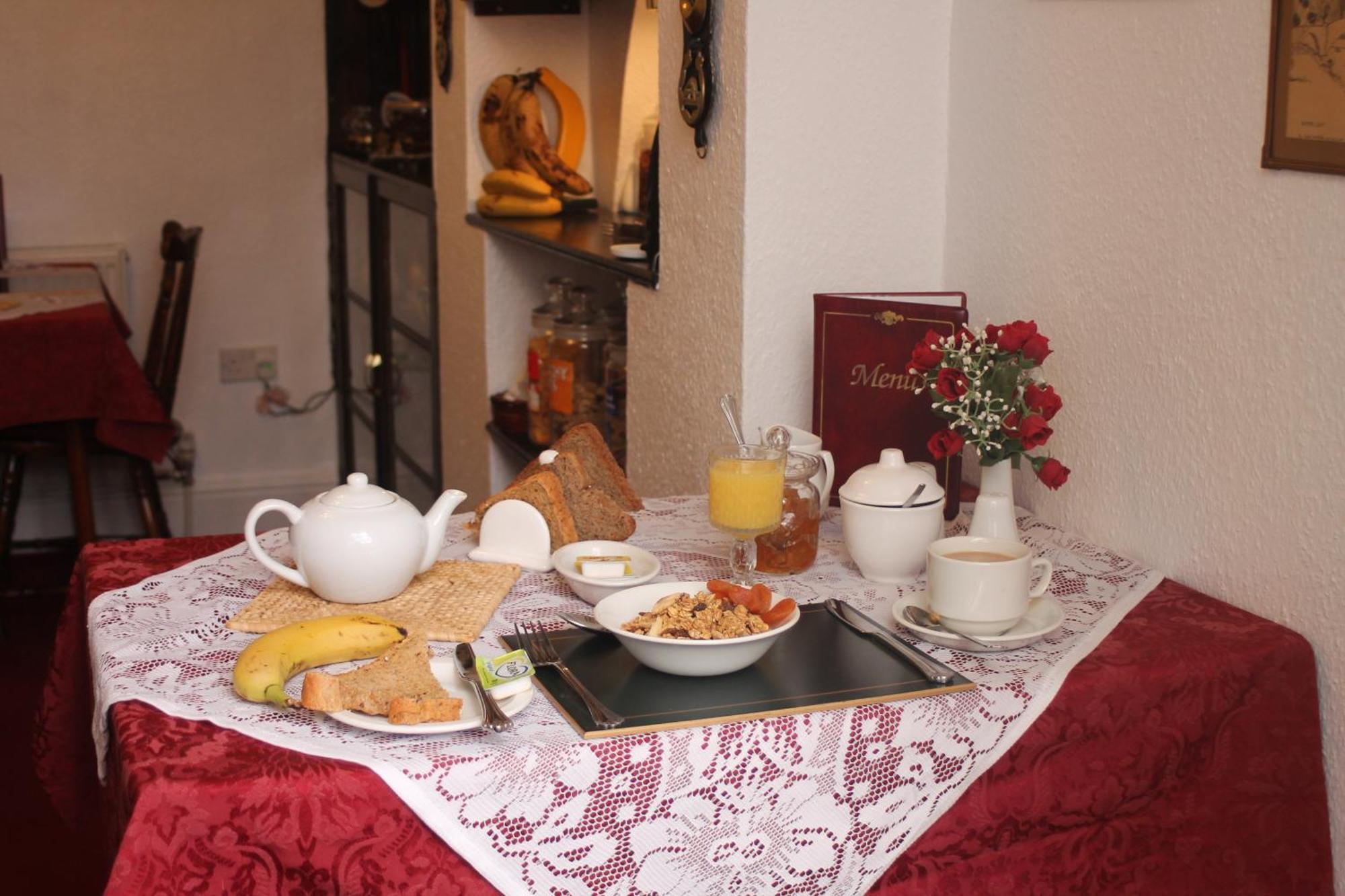 Rosamaly Guesthouse Хънстантън Екстериор снимка